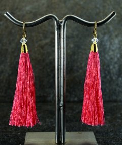 Pink tassel reringe