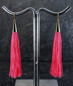 Pink tassel reringe