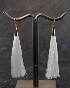 Rhvid tassel reringe