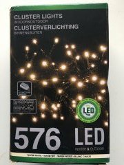 Lyskde med 576 varme hvide diode lys - ttsiddende (Cluster).