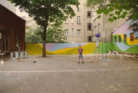 Lotte Rosenkilde Urkraft Kunst. Murmaleri i skolegrd. Berlin.