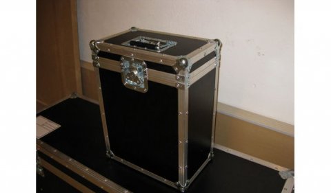 Flightcase til f.eks. Antari 1020 