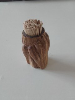 tandstik holder i Eg