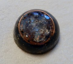 Handmade orgonite (with opal & black garnet)