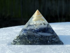 Orgonite pyramid (with blue aventurine, sea shell & clear quartz)