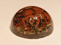Pocket orgonie (red obsidian)